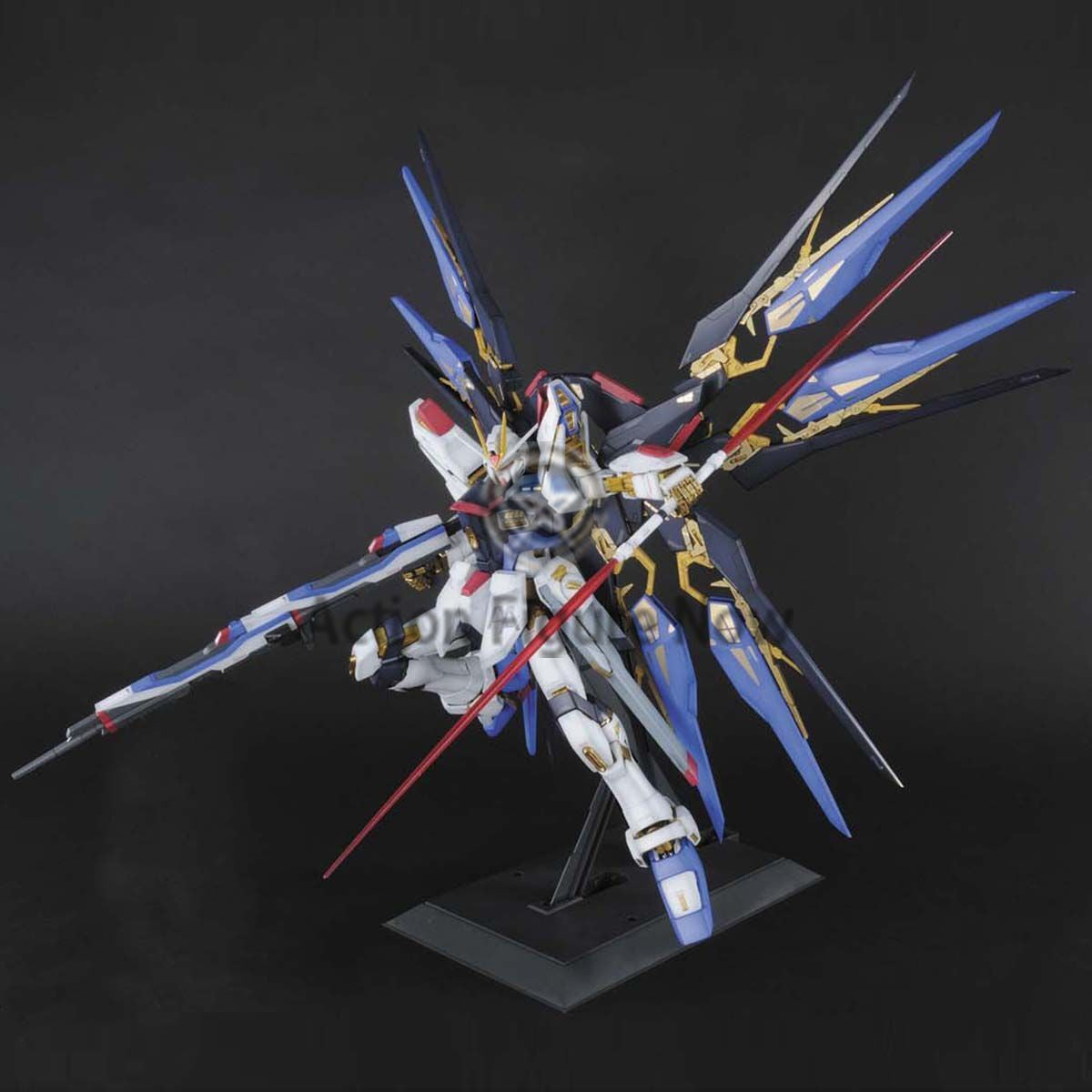 PG Strike Freedom Gundam