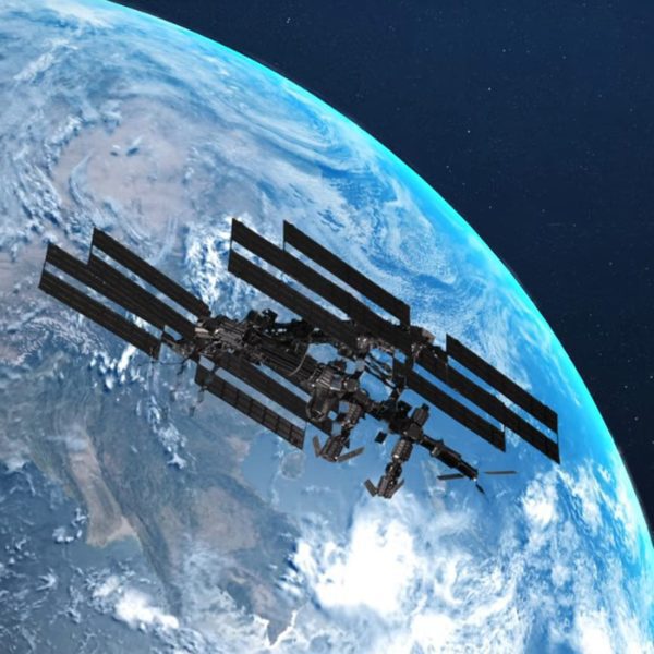 250PCS 3D Metal Puzzle International Space Station Model Kit: Build Your Own Astronaut Lodge
