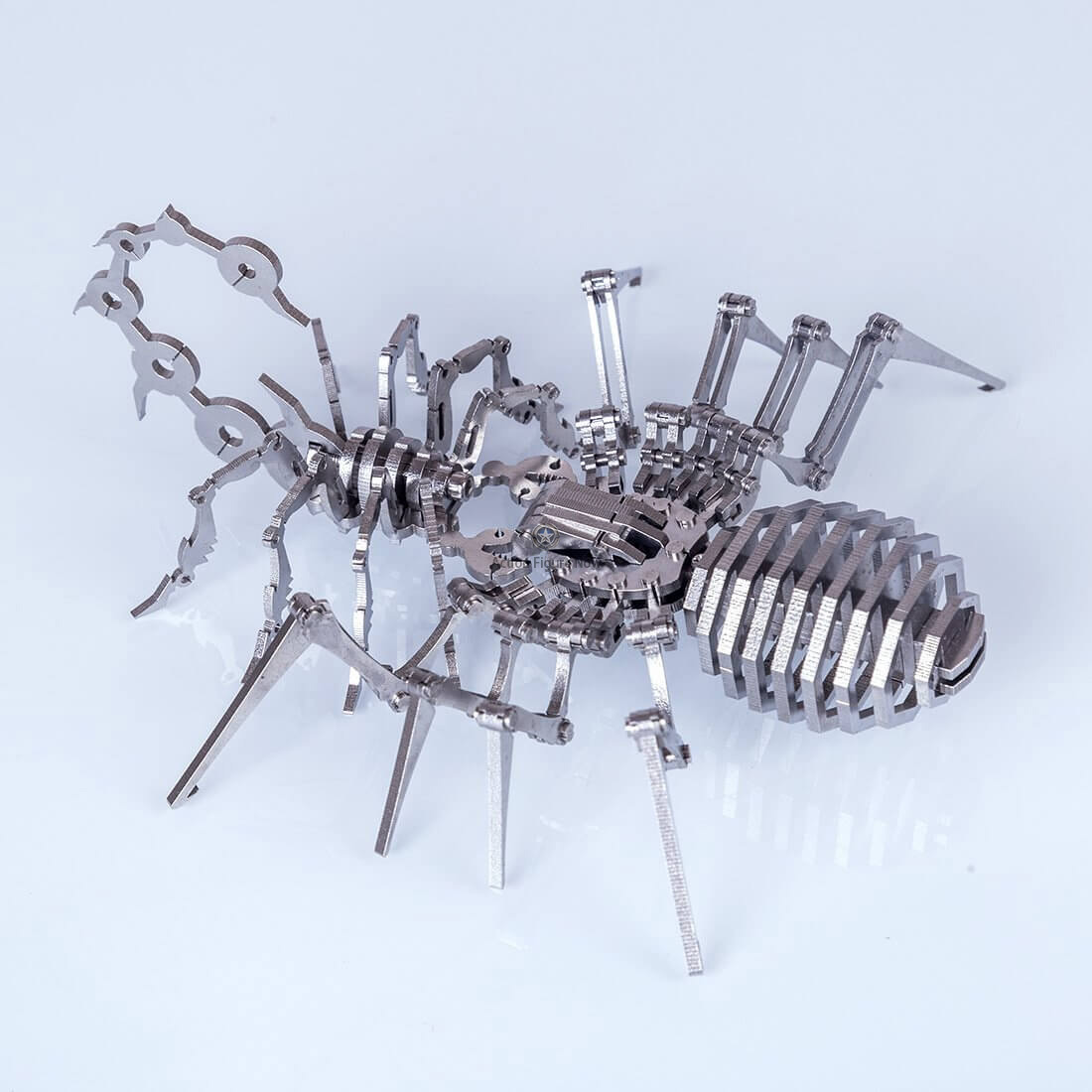 2pcs Scorpions & Spider King Puzzle Model: DIY 3D Stainless Steel Metal Sculpture Kit 2pcs Scorpions & Spider King Puzzle Model: DIY 3D Stainless Steel Metal Sculpture Kit