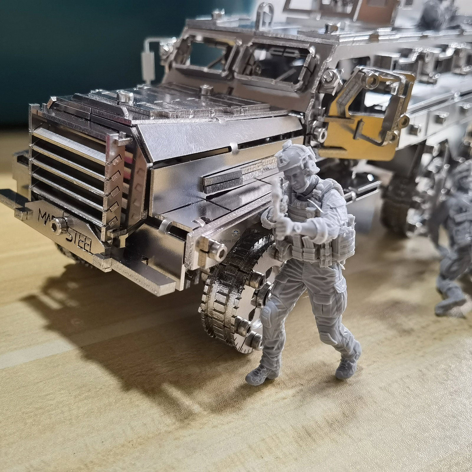 3D Metal Puzzle: DIY Mine Resistant Ambush Protected Vehicles Model 3D Metal Puzzle: DIY Mine Resistant Ambush Protected Vehicles Model