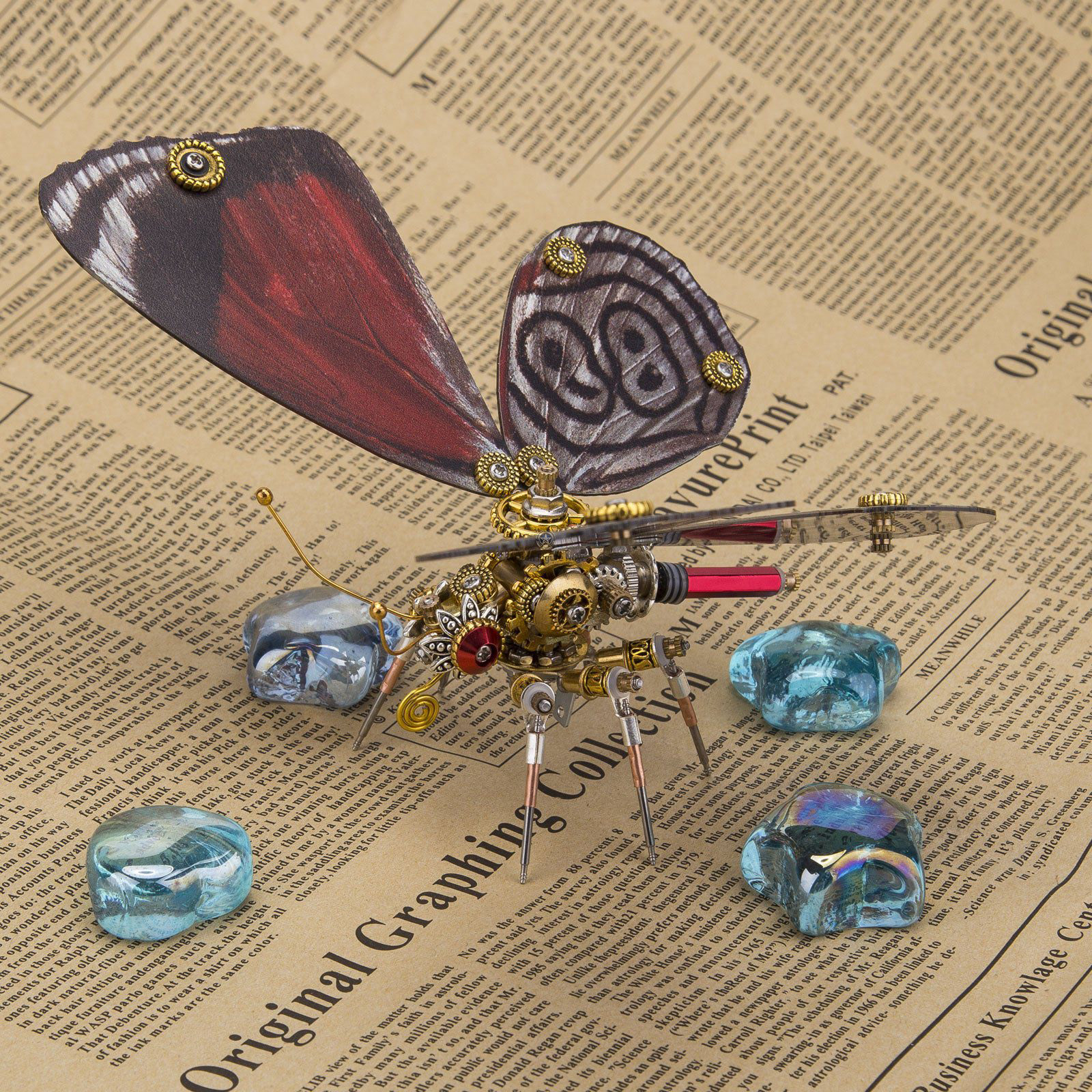 Steampunk Monarch Butterflies 3D Model Building Kit (3-Pack) Steampunk Monarch Butterflies 3D Model Building Kit (3-Pack)