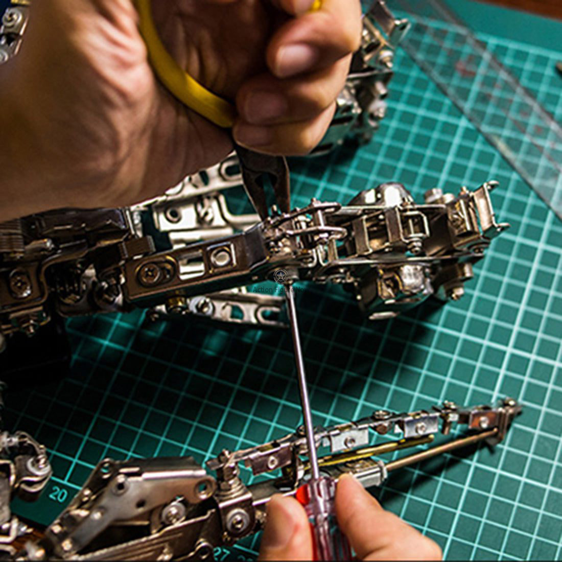 415Pcs Metal Lion Mecha Puzzle Deformable Model Assembly Kits for Age 14+ 415Pcs Metal Lion Mecha Puzzle Deformable Model Assembly Kits for Age 14+