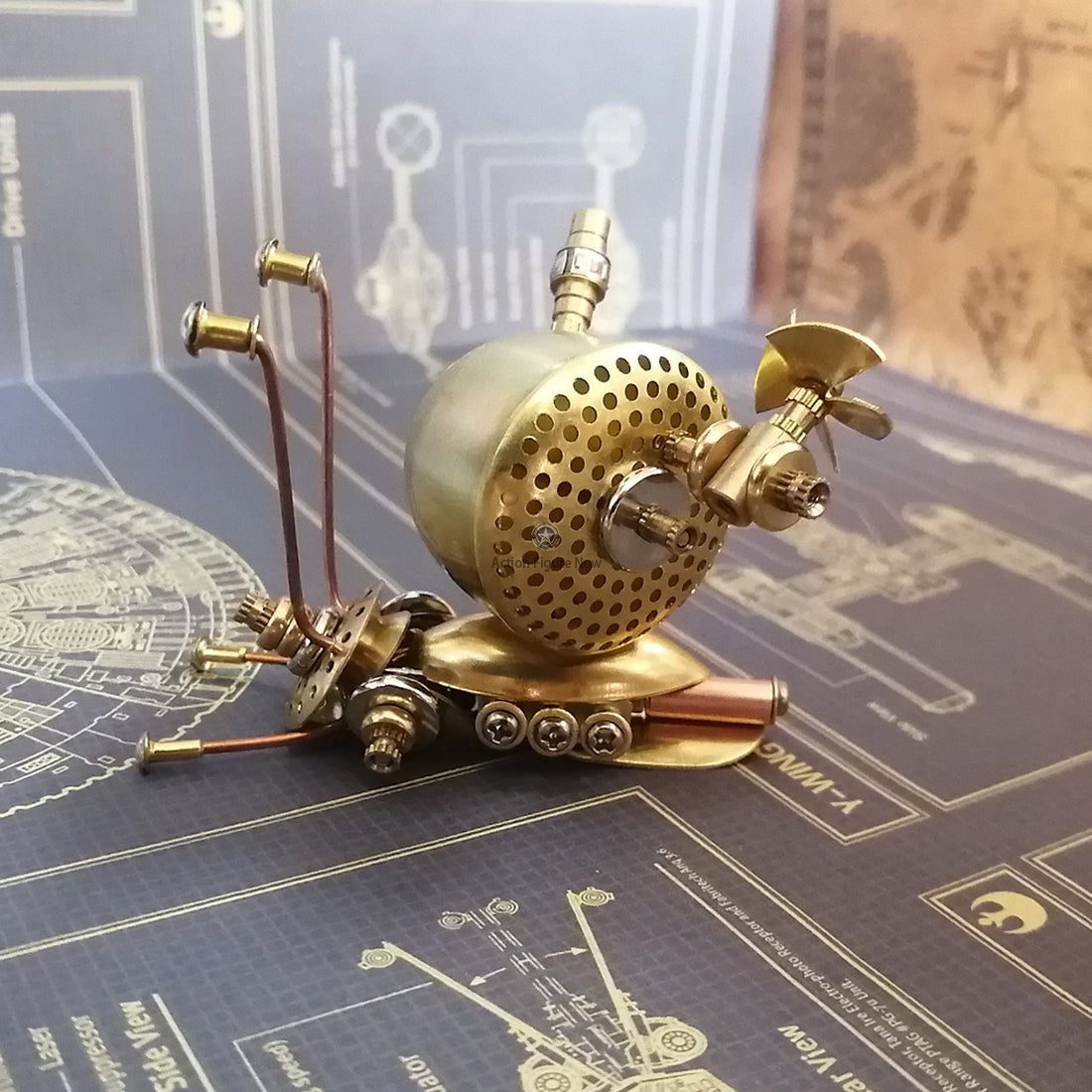 Golden Mechanical Punk Style Metal Insect Snail Puzzle Assembly Kit for Home Decor and Creative Gift Golden Mechanical Punk Style Metal Insect Snail Puzzle Assembly Kit for Home Decor and Creative Gift