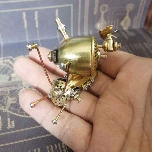 Golden Mechanical Punk Style Metal Insect Snail Puzzle Assembly Kit for Home Decor and Creative Gift