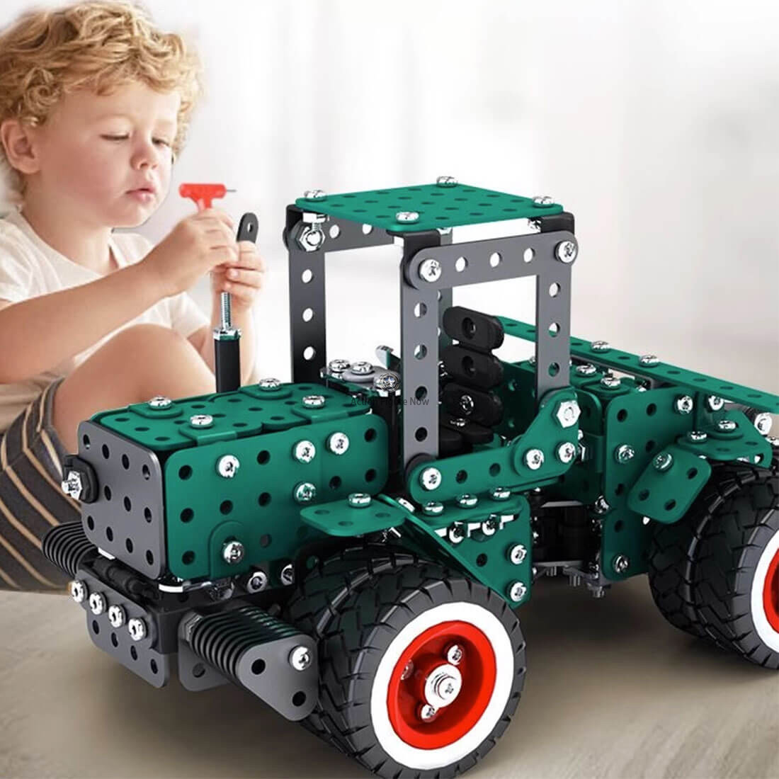 3D Metal Puzzle Farm Grading Machine Model: DIY Agricultural Vehicle Assembly Model, Creative Ornaments (680+ Pieces) 3D Metal Puzzle Farm Grading Machine Model: DIY Agricultural Vehicle Assembly Model, Creative Ornaments (680+ Pieces)