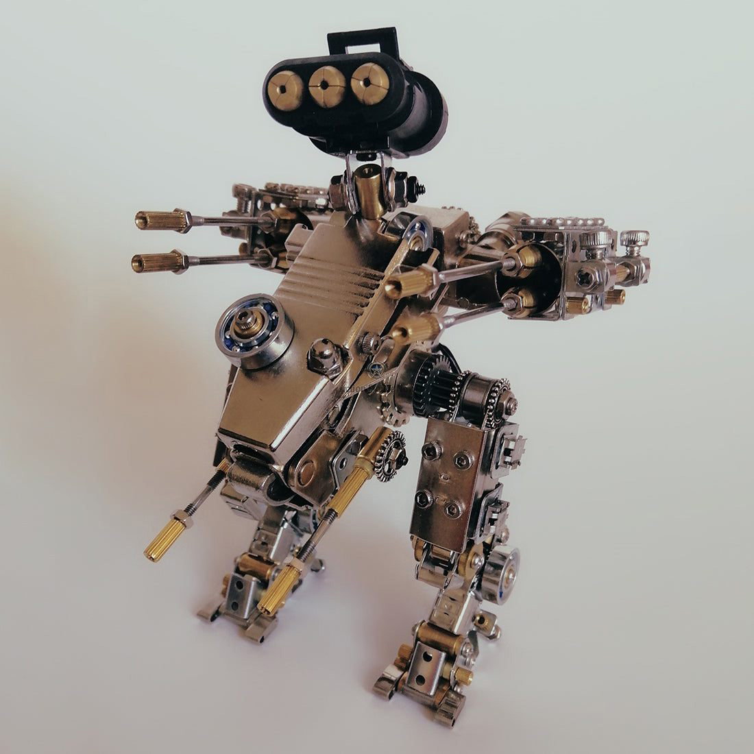 233Pcs 3D Fury AT-1 War Battle Mecha Metal Puzzle DIY Assembly Model Kit 233Pcs 3D Fury AT-1 War Battle Mecha Metal Puzzle DIY Assembly Model Kit
