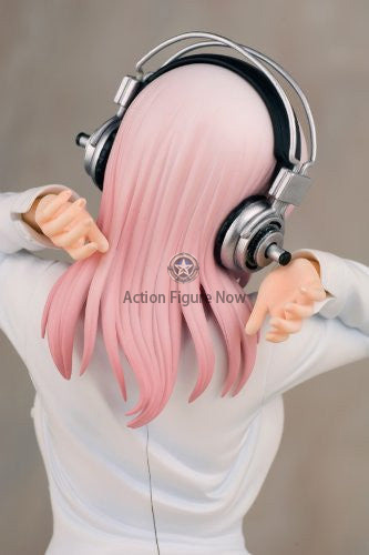 SoniComi - Sonico - Skytube - 1/6 - Gravure Swimsuit ver. (Alphamax)