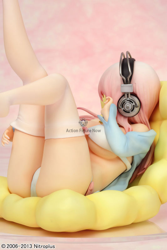 Nitro Super Sonic - Sonico - Voice Collection - 1/7 - Bikini & Sofa ver. (Griffon Enterprises)