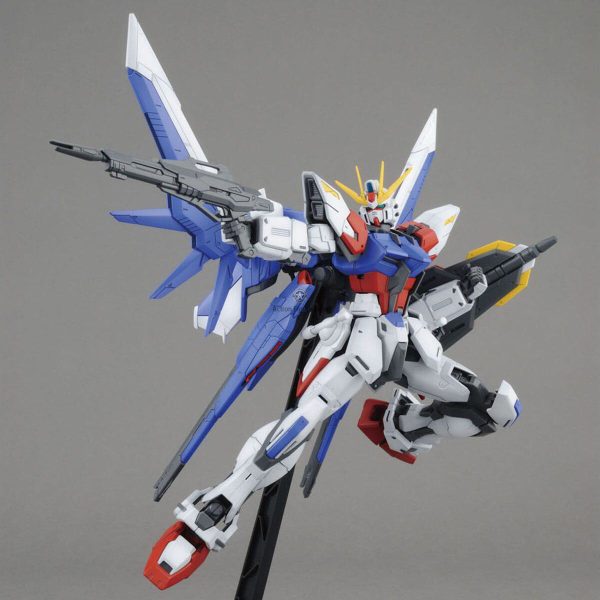 MG 1/100 Scale Build Strike Gundam Full Package Model Kit