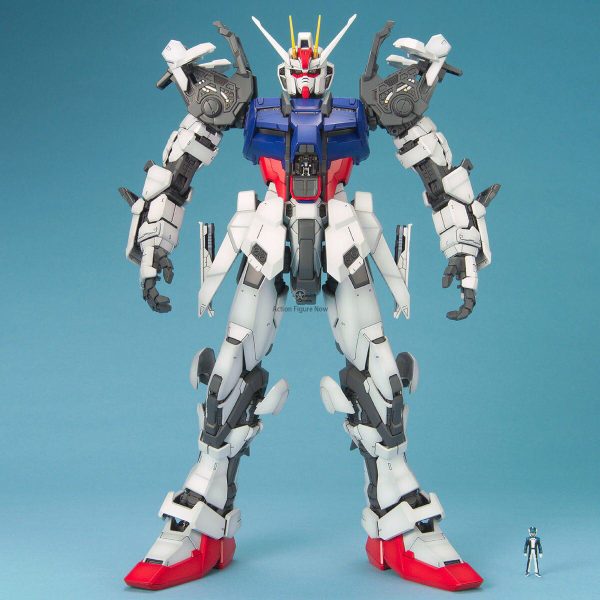 High Resolution Model 1/100 Gundam Astray Noir Gunpla Kit