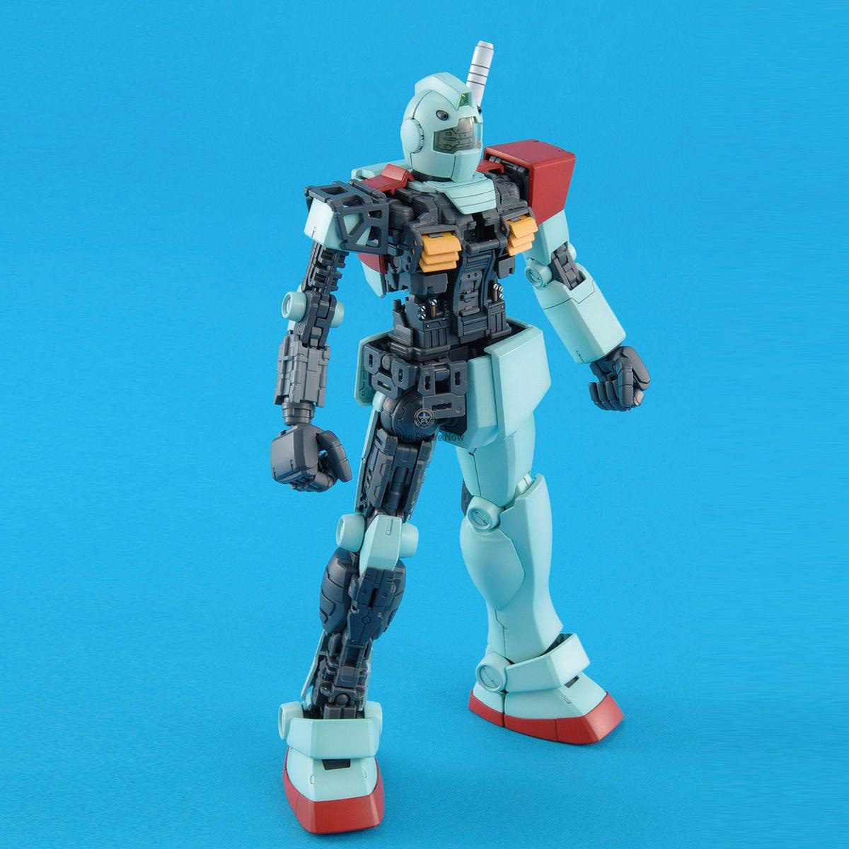 Master Grade 1/100 RGM-79 GM Version 2.0 Master Grade 1/100 RGM-79 GM Version 2.0