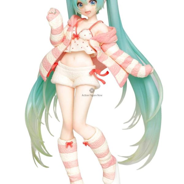 Hatsune Miku: Room Wear Figure by Taito (Official Licensed Product)