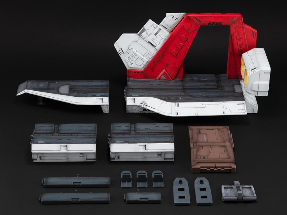 Z Gundam Argama Type Catapult Deck 1/144 Scale (Mobile Suit Gundam Realistic Model Series) Z Gundam Argama Type Catapult Deck 1/144 Scale (Mobile Suit Gundam Realistic Model Series)