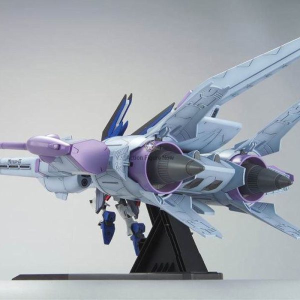 Freedom Gundam HGGS 1/144 Scale Model Kit with Meteor Unit