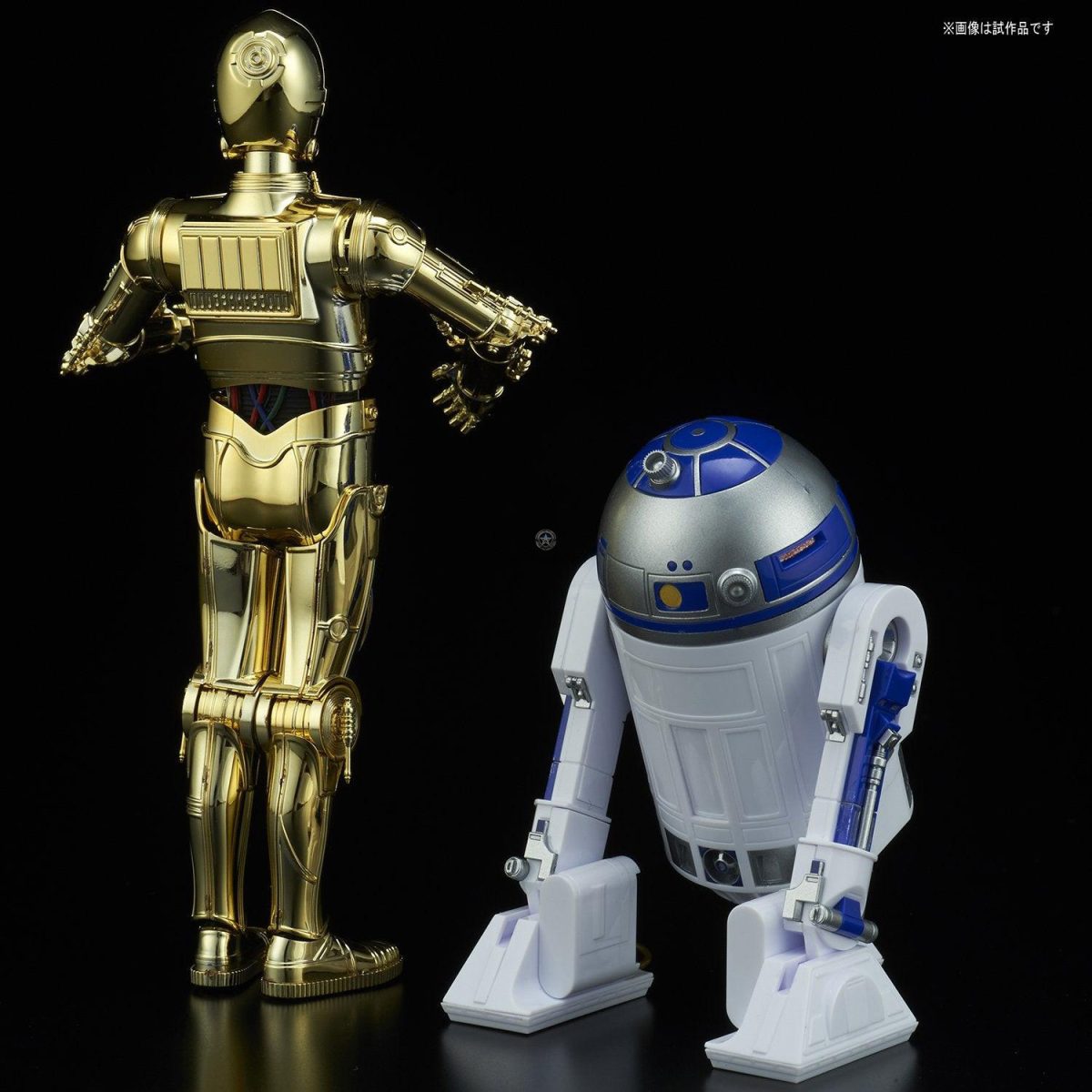 Star Wars: The Last Jedi - C-3PO & R2-D2 1/12 Scale Model Kit