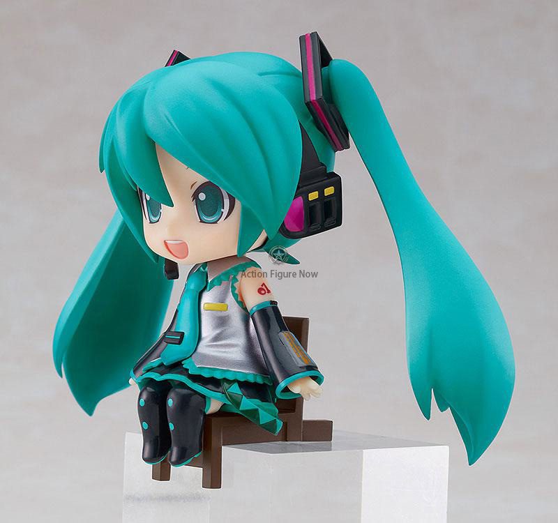 Hatsune Miku Nendoroid Figurine - Swacchao Version Hatsune Miku Nendoroid Figurine - Swacchao Version