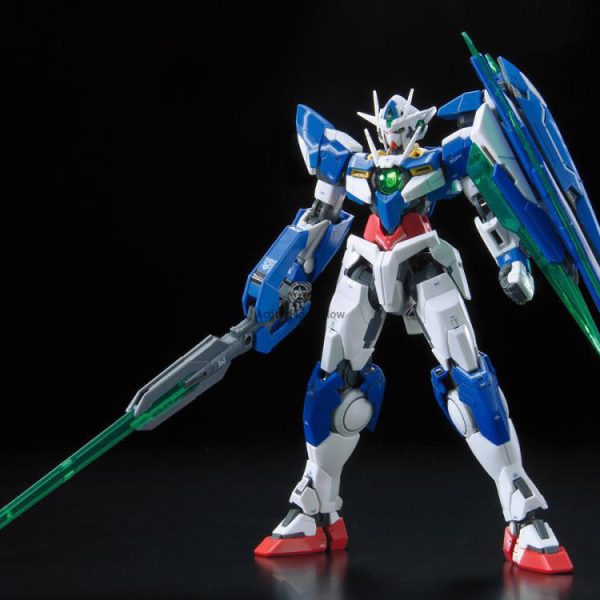 RG 1/144 21 GN-0000+GNR-010 00 Qan[T] Real Grade Gundam Model Kit