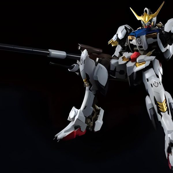 Gundam Barbatos 1/100 High-Resolution Model Kit (Pre-Order)
