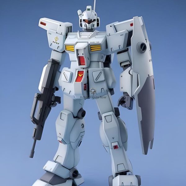 MG 1/100 RGM-79N GM Custom Gundam Plastic Model Kit
