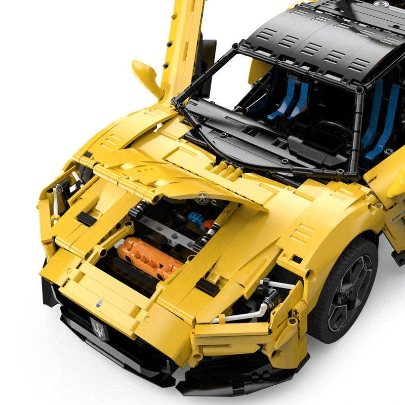 Maserati MC20 3,399-Piece Model Car Maserati MC20 3,399-Piece Model Car