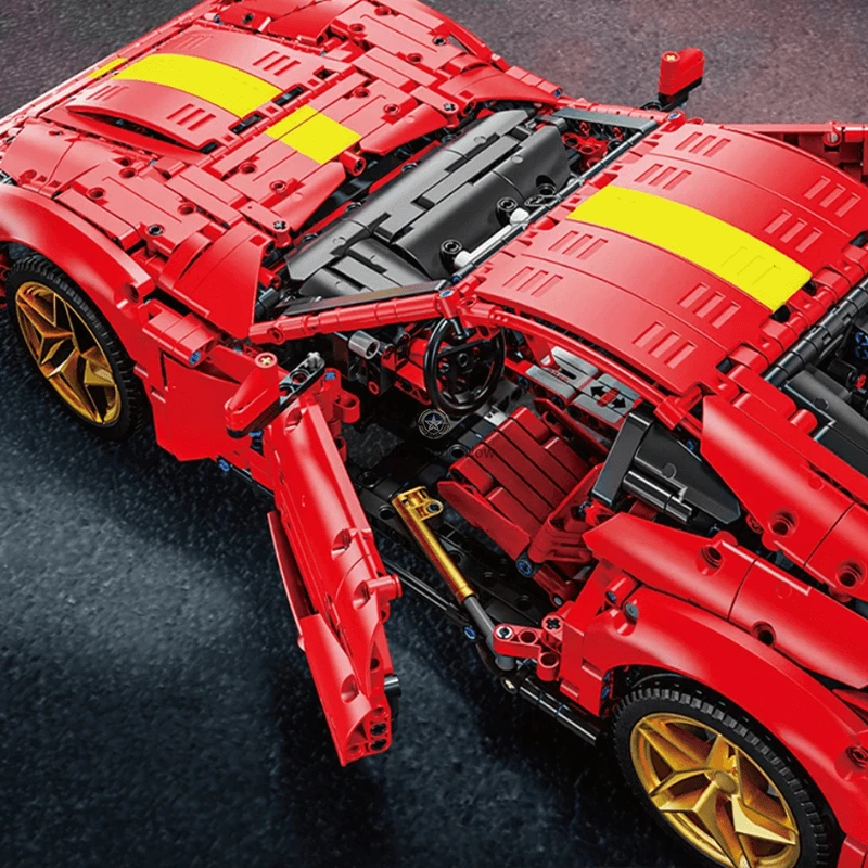 Italian Masterpiece: The Ultimate Coupe 2925PCS Italian Masterpiece: The Ultimate Coupe 2925PCS