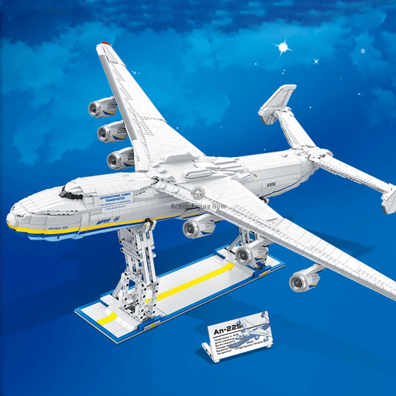 Antonov 225 Mriya Building Blocks Set with Display Stand (5349 Pieces) Antonov 225 Mriya Building Blocks Set with Display Stand (5349 Pieces)
