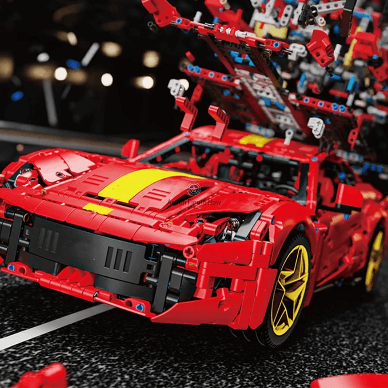 Italian Masterpiece: The Ultimate Coupe 2925PCS Italian Masterpiece: The Ultimate Coupe 2925PCS