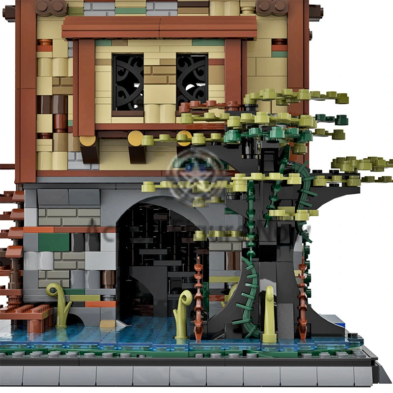Swamp Hideout, 2582 Pieces Swamp Hideout, 2582 Pieces