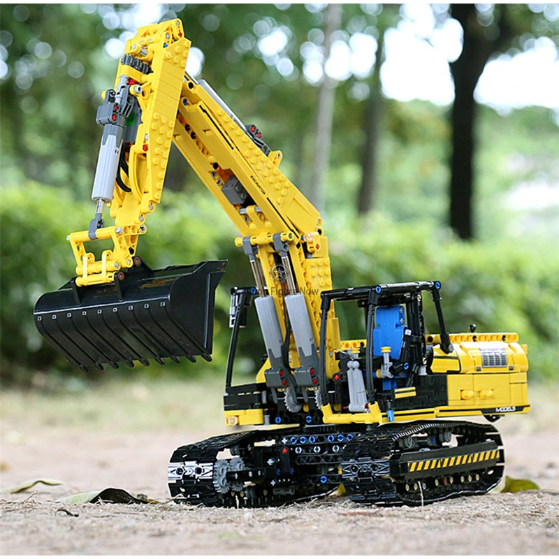 1829Pcs RC Excavator 1829Pcs RC Excavator
