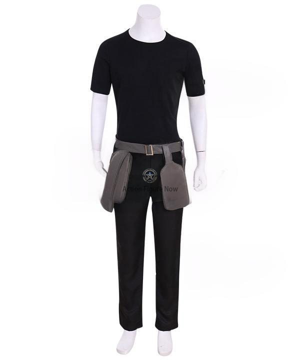 Bell Cranel Cosplay Costume from "Is It Wrong to Try to Pick Up Girls in a Dungeon" (Includes Bag) Bell Cranel Cosplay Costume from "Is It Wrong to Try to Pick Up Girls in a Dungeon" (Includes Bag)