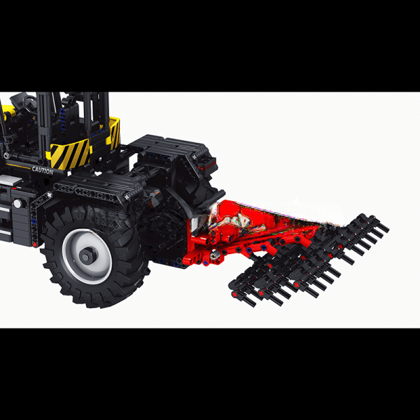 Remote-Controlled Farm Tractor Construction Kit by ActionFigureNow ?C 17019 | 2596 Pieces