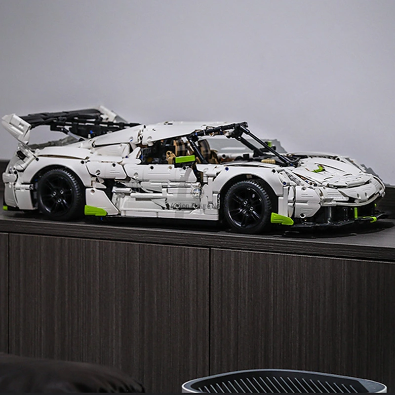 Lamborghini Sian FKP 37 Collector's Edition 4345-Piece Model Car Lamborghini Sian FKP 37 Collector's Edition 4345-Piece Model Car