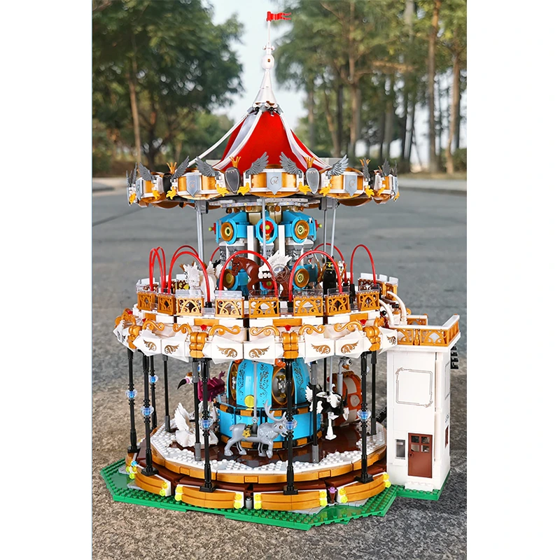 Motorized Merry-Go-Round with 5,085 Pieces Motorized Merry-Go-Round with 5,085 Pieces