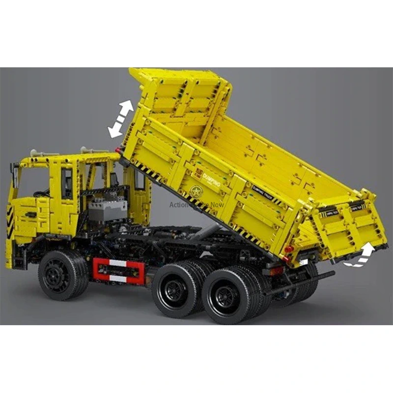 3-Way Remote Control Dump Truck with 3,205 Pieces 3-Way Remote Control Dump Truck with 3,205 Pieces