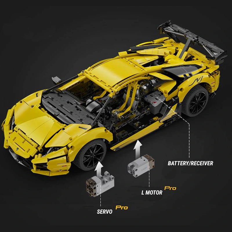 Remote Controlled Lamborghini Aventador 1805pcs Remote Controlled Lamborghini Aventador 1805pcs