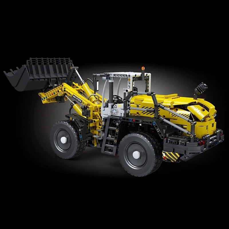 Heavy-Duty 1802-Piece Remote-Controlled Construction Loader Heavy-Duty 1802-Piece Remote-Controlled Construction Loader
