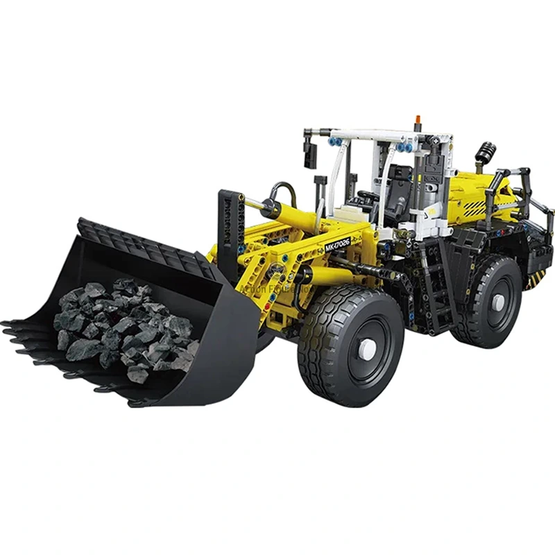 Heavy-Duty 1802-Piece Remote-Controlled Construction Loader Heavy-Duty 1802-Piece Remote-Controlled Construction Loader