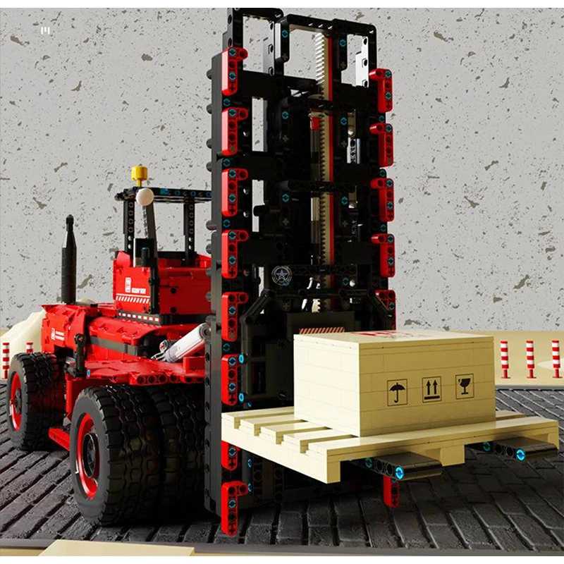 Heavy-Duty Remote-Controlled Forklift (2015+ Pieces) Heavy-Duty Remote-Controlled Forklift (2015+ Pieces)