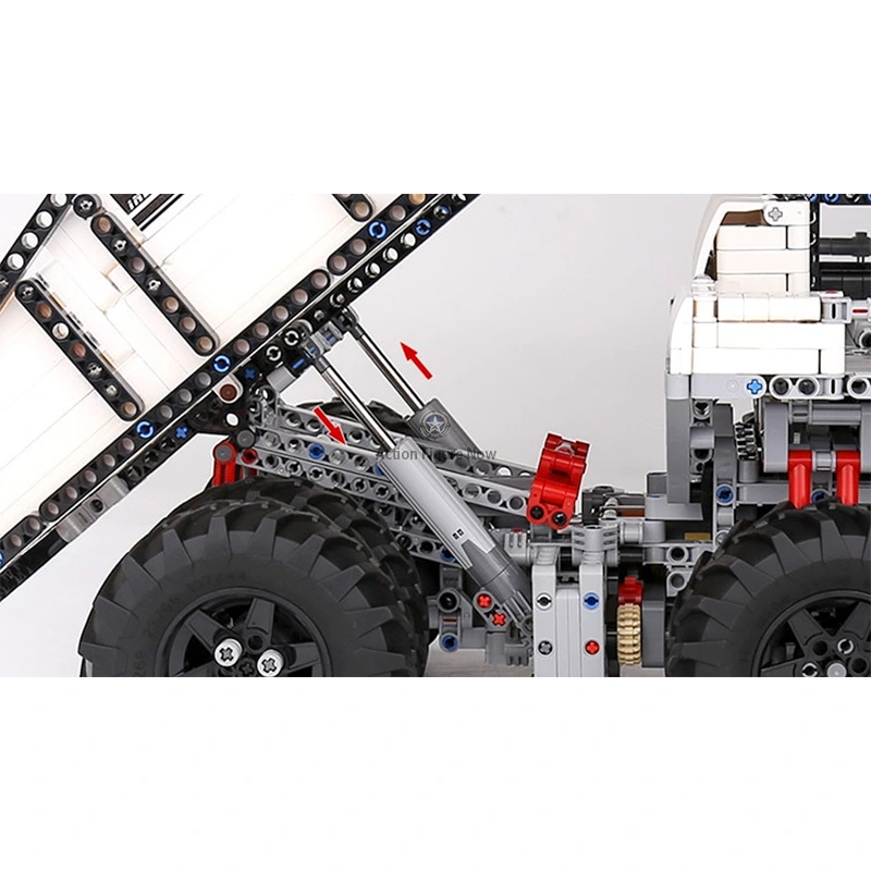 Remote-Controlled Large-Scale Mining Dump Truck: Building Block Set (2010 Pieces) Remote-Controlled Large-Scale Mining Dump Truck: Building Block Set (2010 Pieces)