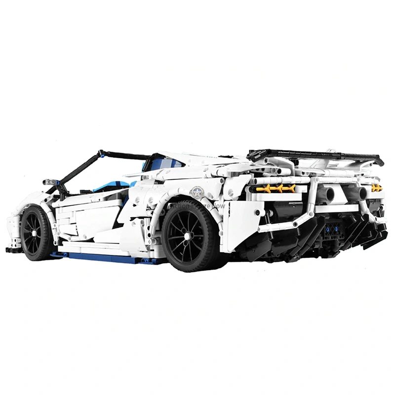 Remote Controlled Sports Convertible White Lamborghini Aventador SV 4037pcs Remote Controlled Sports Convertible White Lamborghini Aventador SV 4037pcs