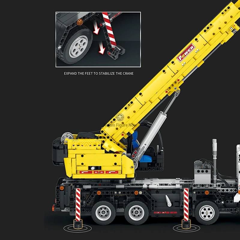 2205-Piece Remote Control Crane Truck 2205-Piece Remote Control Crane Truck