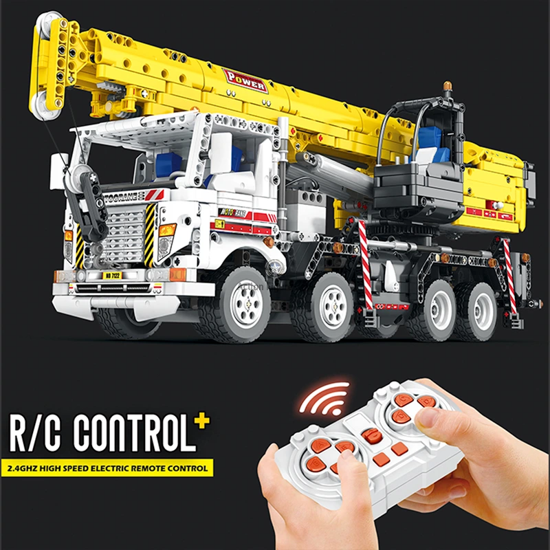 2205-Piece Remote Control Crane Truck 2205-Piece Remote Control Crane Truck