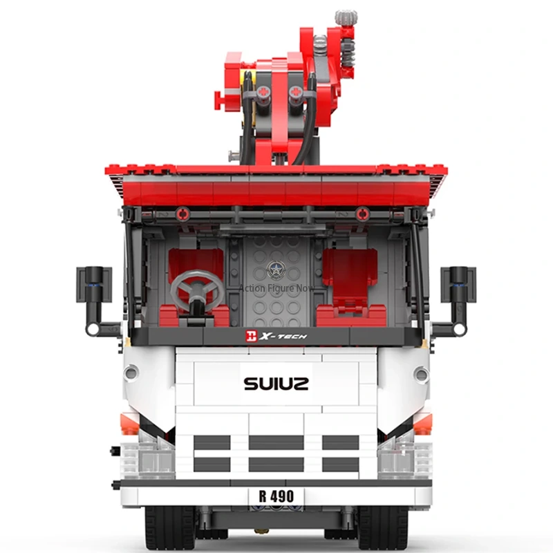 1476 Piece Remote Control Crane Truck 1476 Piece Remote Control Crane Truck