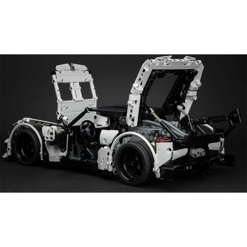 New Volcano RS 1699-Piece Supercar New Volcano RS 1699-Piece Supercar