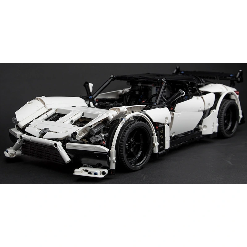 New Volcano RS 1699-Piece Supercar New Volcano RS 1699-Piece Supercar