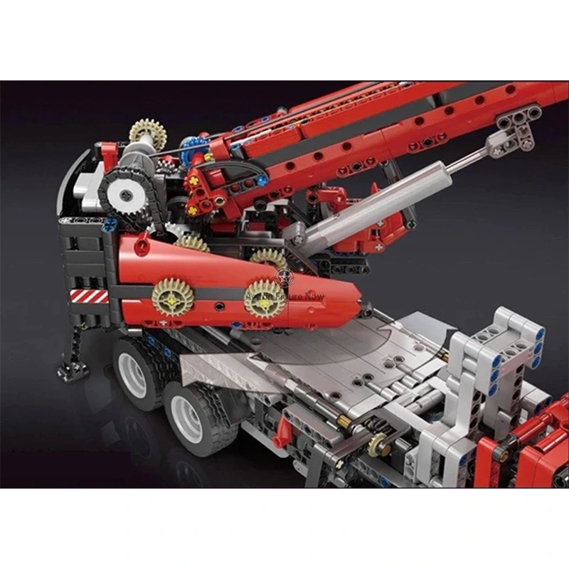 2827-Piece Remote-Controlled Construction Crane 2827-Piece Remote-Controlled Construction Crane
