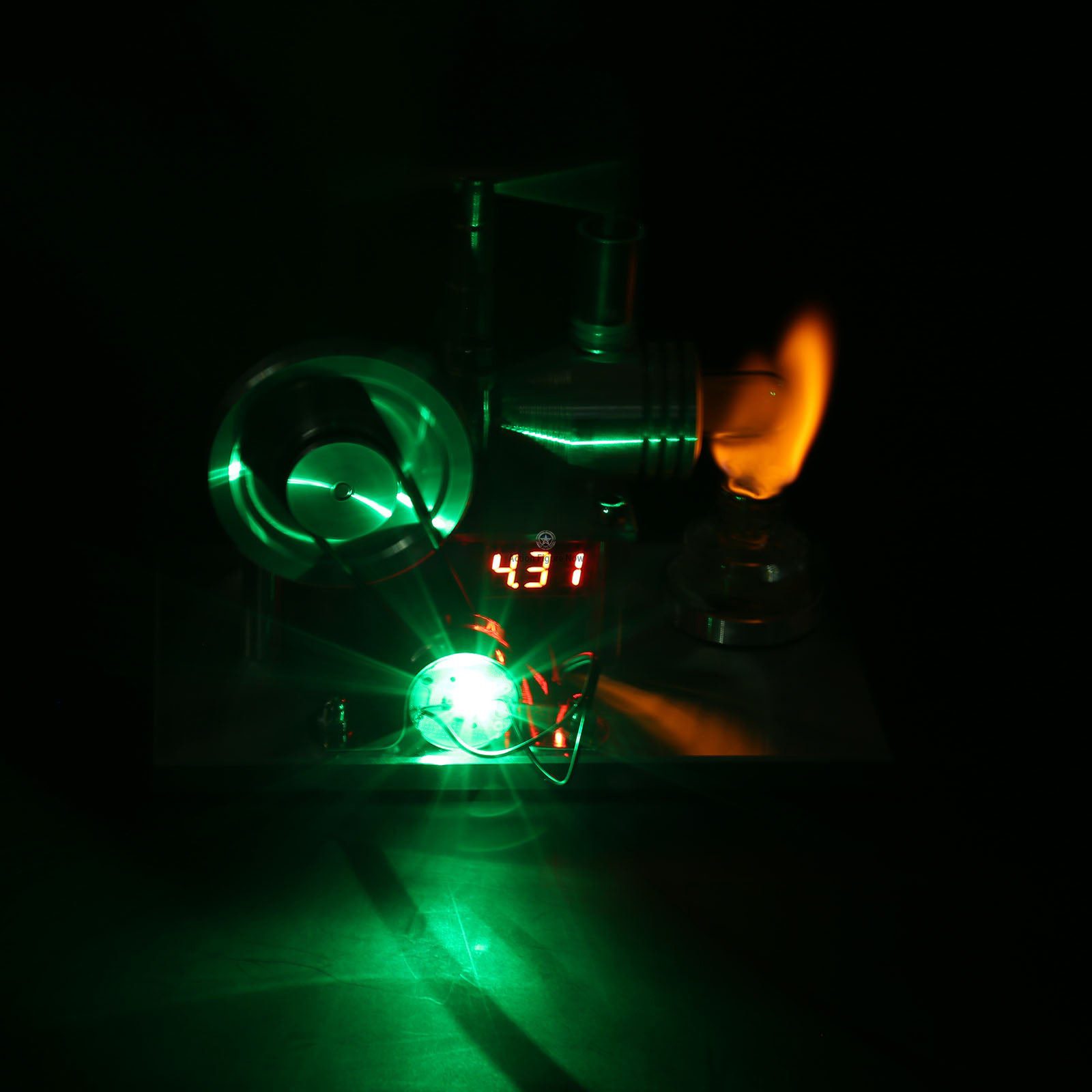 Custom Stirling Engine Generator Model with Voltage Digital Display and LED Bulb Custom Stirling Engine Generator Model with Voltage Digital Display and LED Bulb