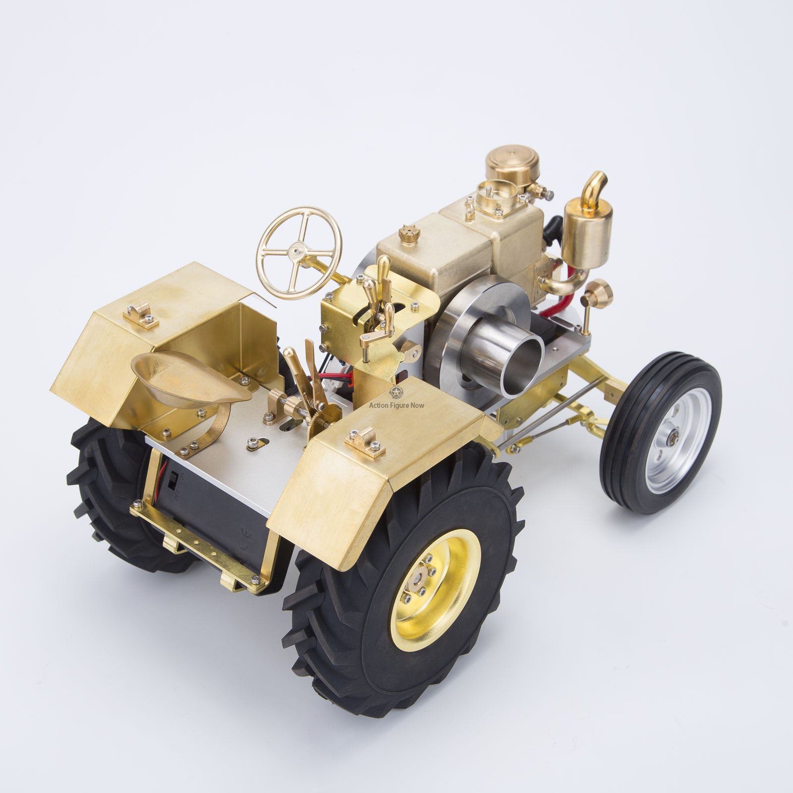 Antique Tractor Model with Mini Water-cooled Single-cylinder Gasoline Engine Antique Tractor Model with Mini Water-cooled Single-cylinder Gasoline Engine
