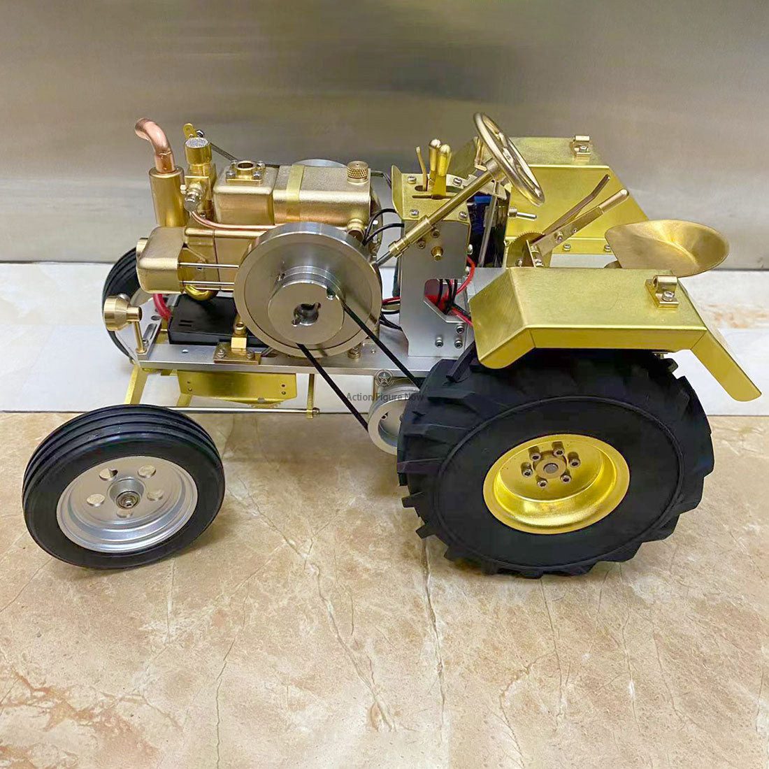 T12 Antique Steamroller Tractor Model with 1.6cc Mini Horizontal Single-cylinder Water-cooled Gasoline Internal Combustion Engine T12 Antique Steamroller Tractor Model with 1.6cc Mini Horizontal Single-cylinder Water-cooled Gasoline Internal Combustion Engine