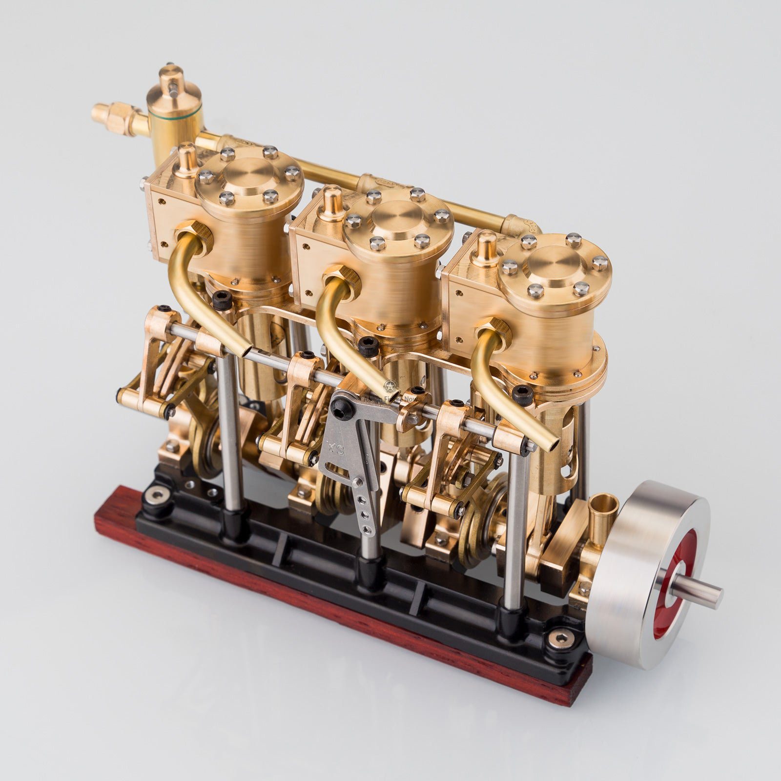 KACIO LS3-13S Three-Cylinder Steam Engine Model with Oil Cup and Forward/Reverse Rotation Capability KACIO LS3-13S Three-Cylinder Steam Engine Model with Oil Cup and Forward/Reverse Rotation Capability